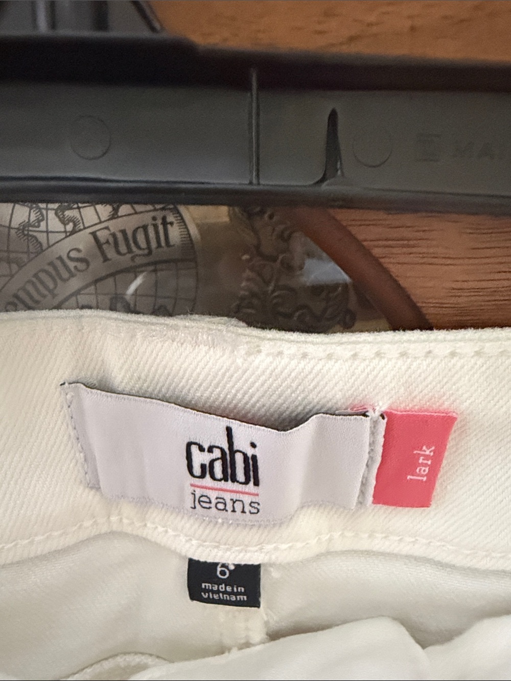 Cabi Lark Jean size 6R - Picture 8 of 13